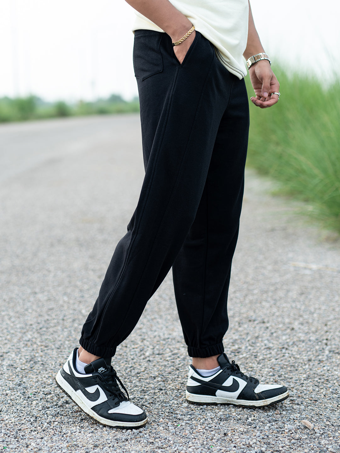 jogger pants