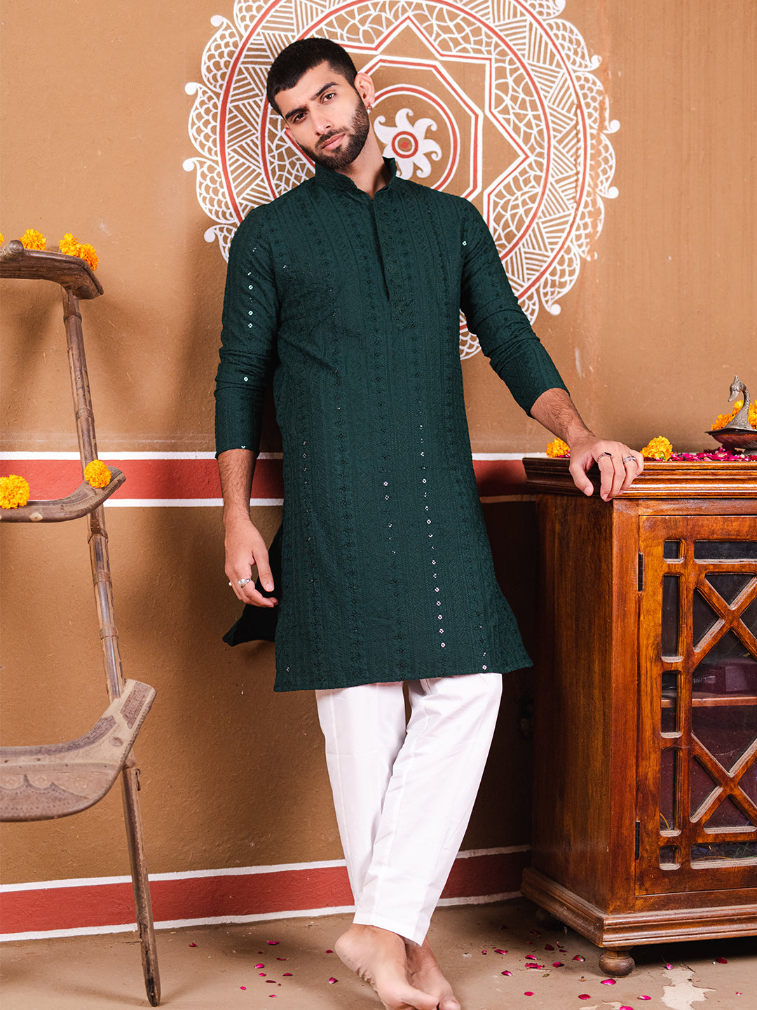 Bottle Green Chikankari Embroidered Cotton Men's Kurta