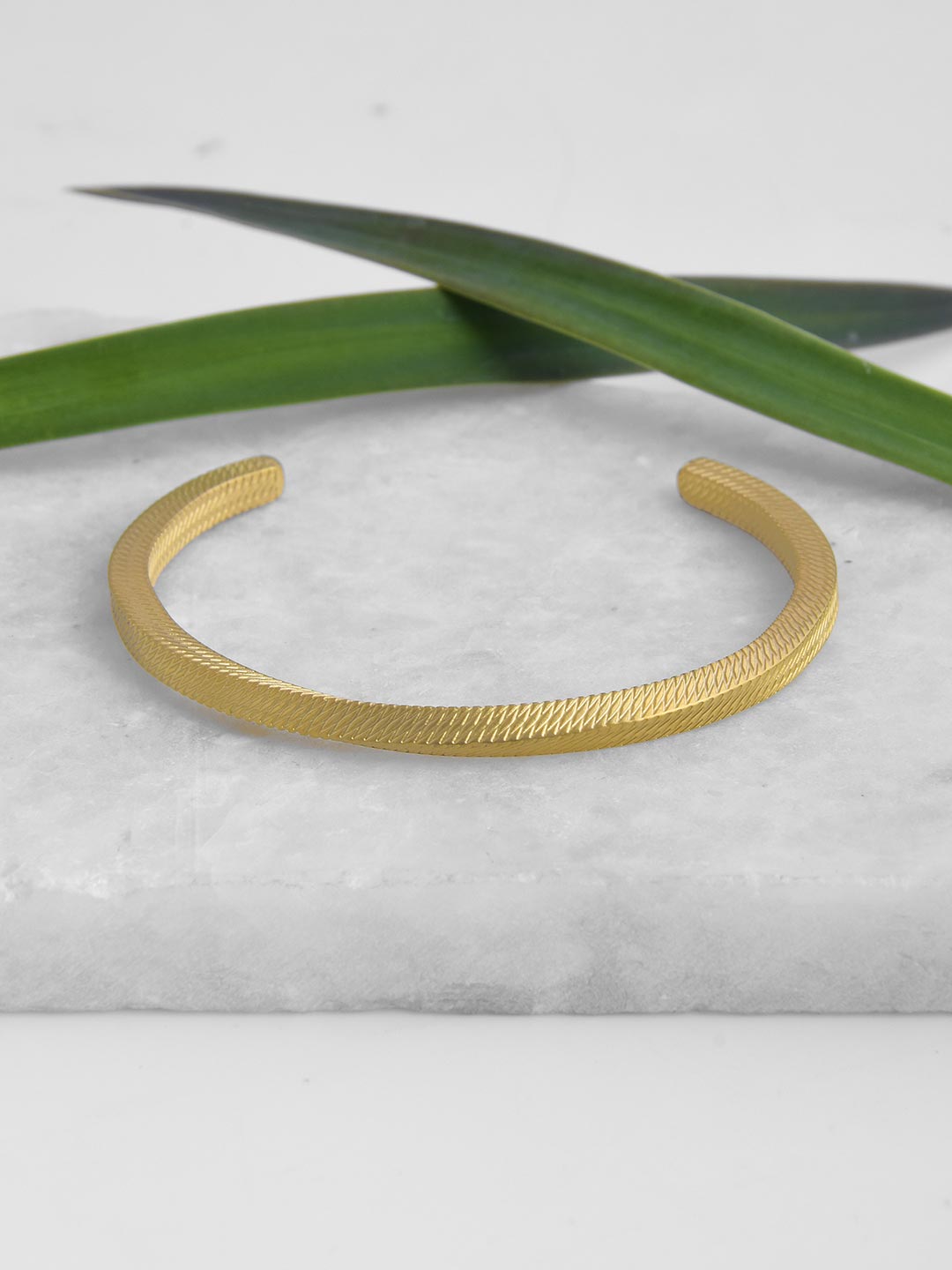 Felix Gold Metallic Mens Bracelet