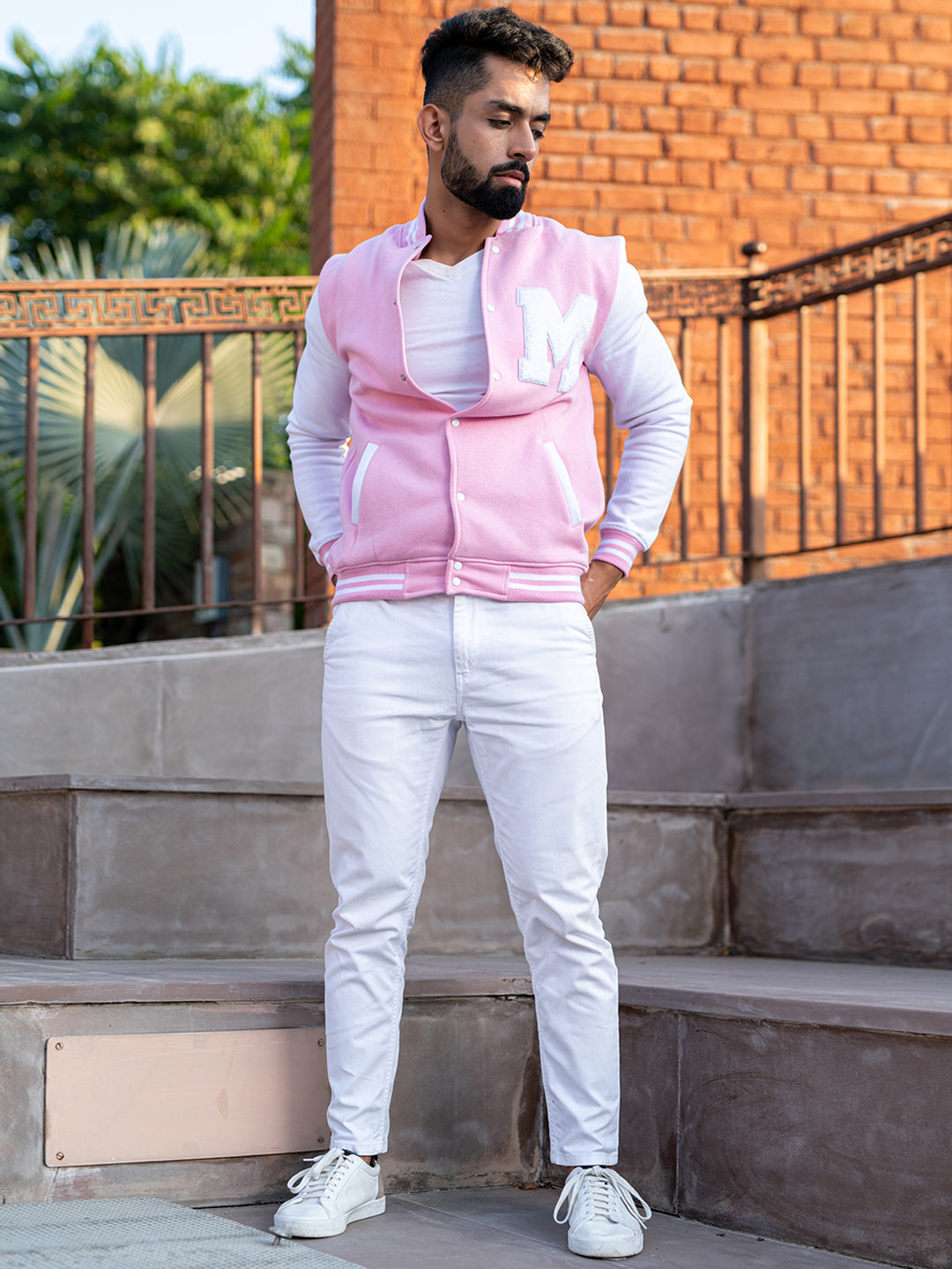 9 examples of how to elegantly wear a blazer this summer | Mens business  casual outfits, Suits and sneakers, Mens casual outfits