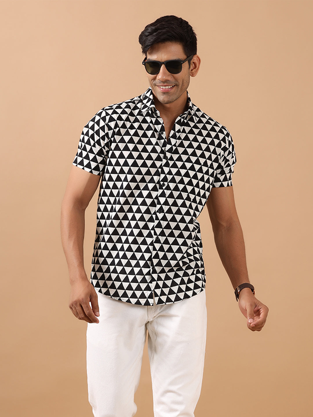 Black And White Triangle Printed Half Sleeves Shirt