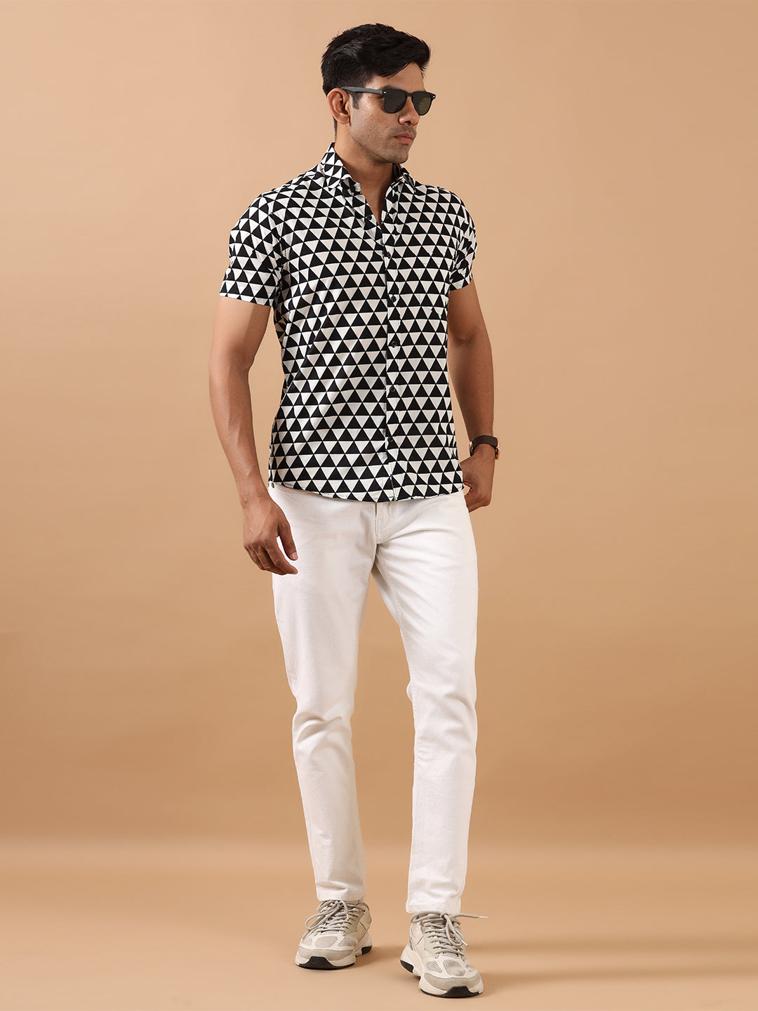 Black And White Triangle Printed Half Sleeves Shirt