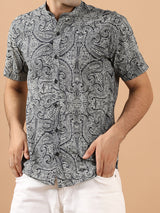 Black & white Paisley printed Half sleeve shirt