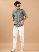 Black & white Paisley printed Half sleeve shirt