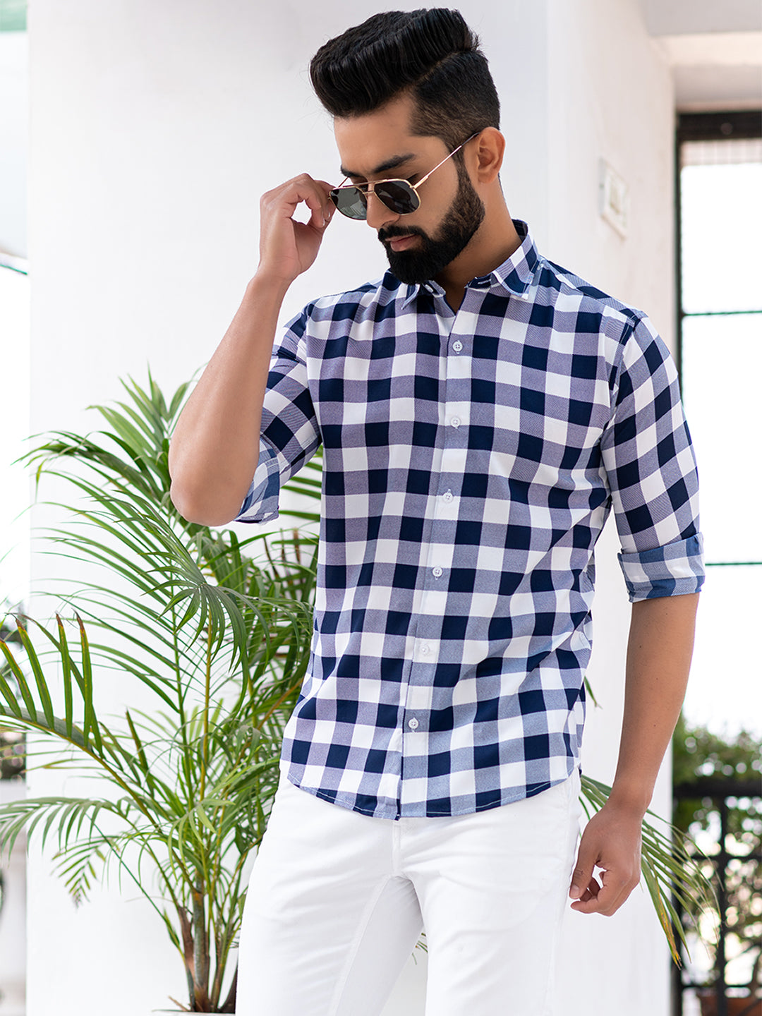 Full Sleeves Blue and White Checks Shirt