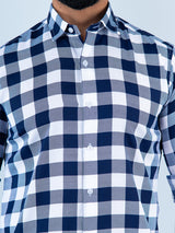 Full Sleeves Blue and White Checks Shirt