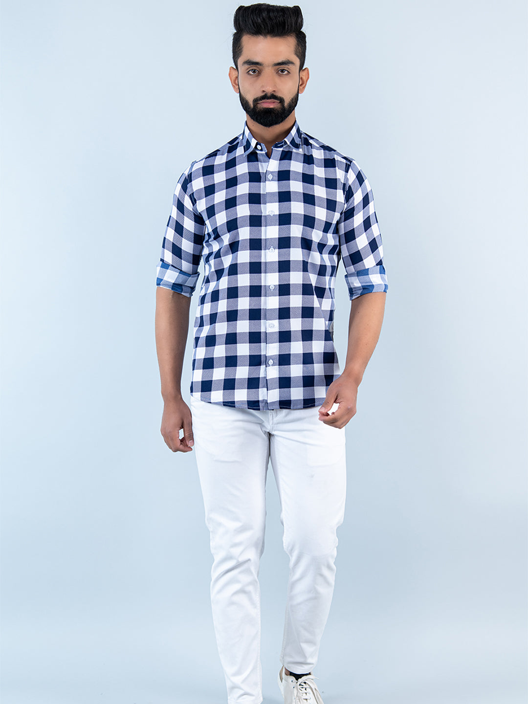 Full Sleeves Blue and White Checks Shirt