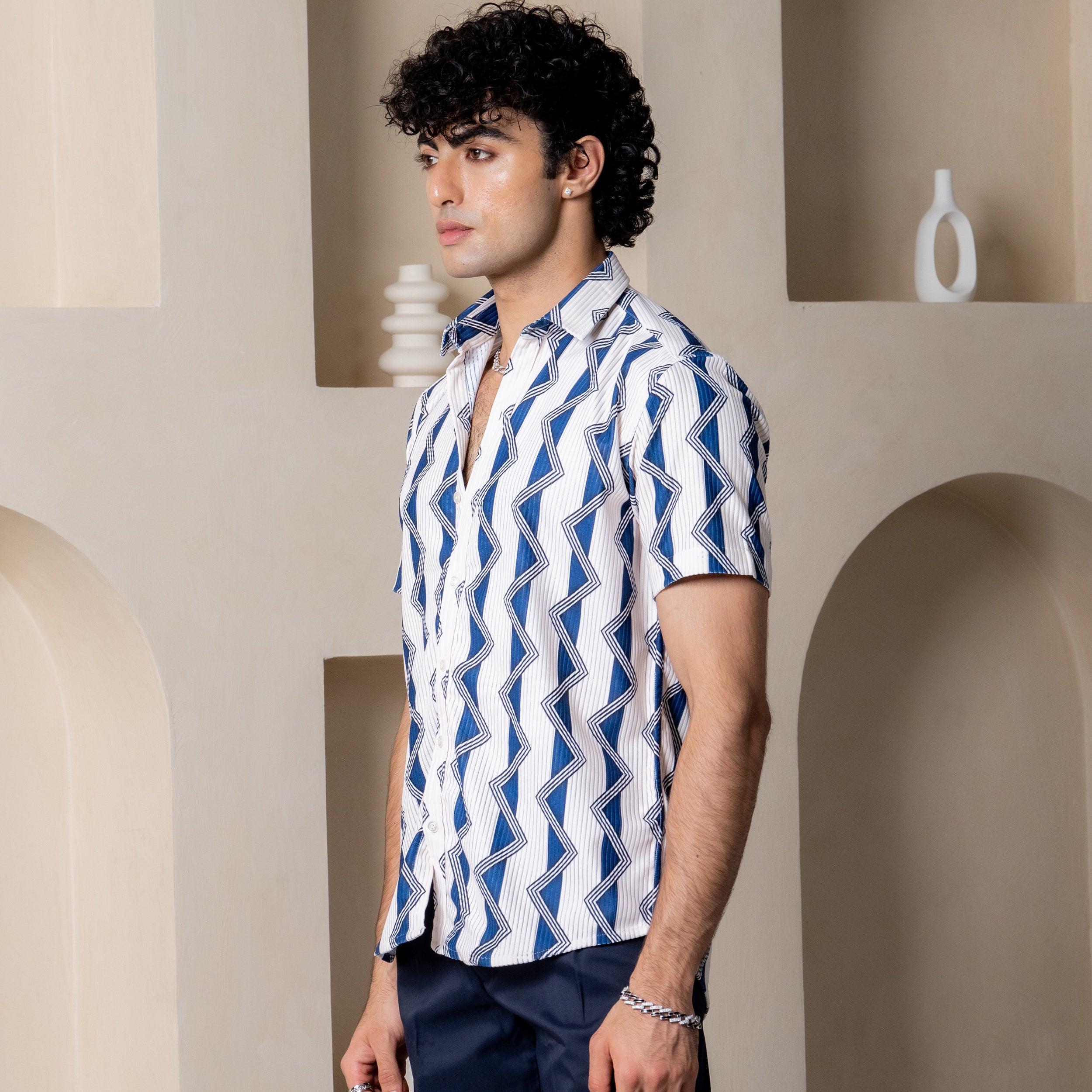 White Blue Zig Zag Print Turkish Weave Half Sleeve Shirt