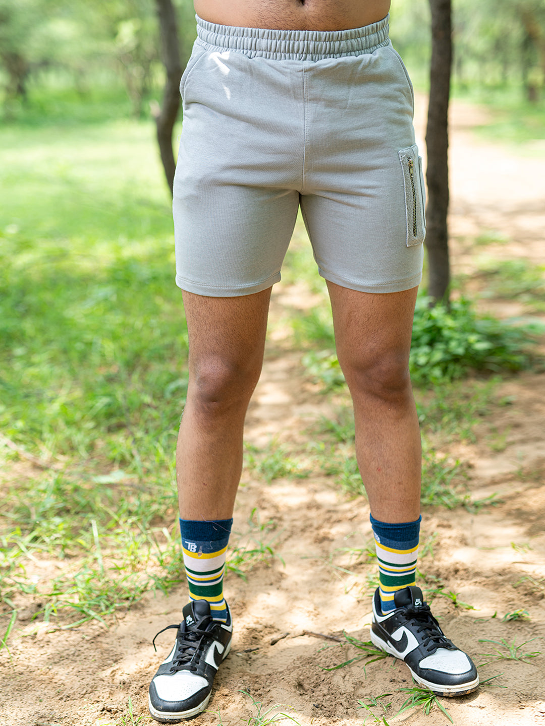 Grey Three Pockets Solid Pattern Cotton Shorts