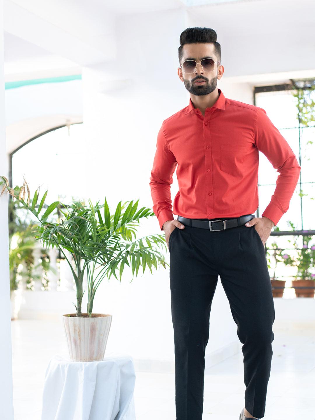 Black Pants with Red Shirt Casual Warm Weather Outfits For Men In Their  Teens (4 ideas & outfits) | Lookastic